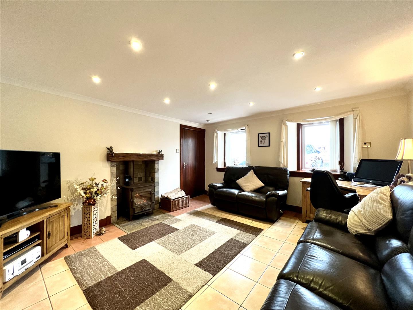 Lochgate Farm, Drumclog, Strathaven Residence Estate Agents